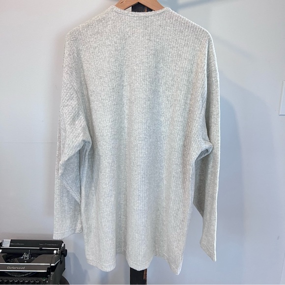 DIRECTION MEN 3 BUTTON SHIRT - Picture 3 of 8